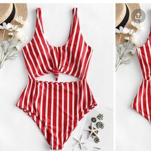 New with tags striped knotted monokini swimsuit
